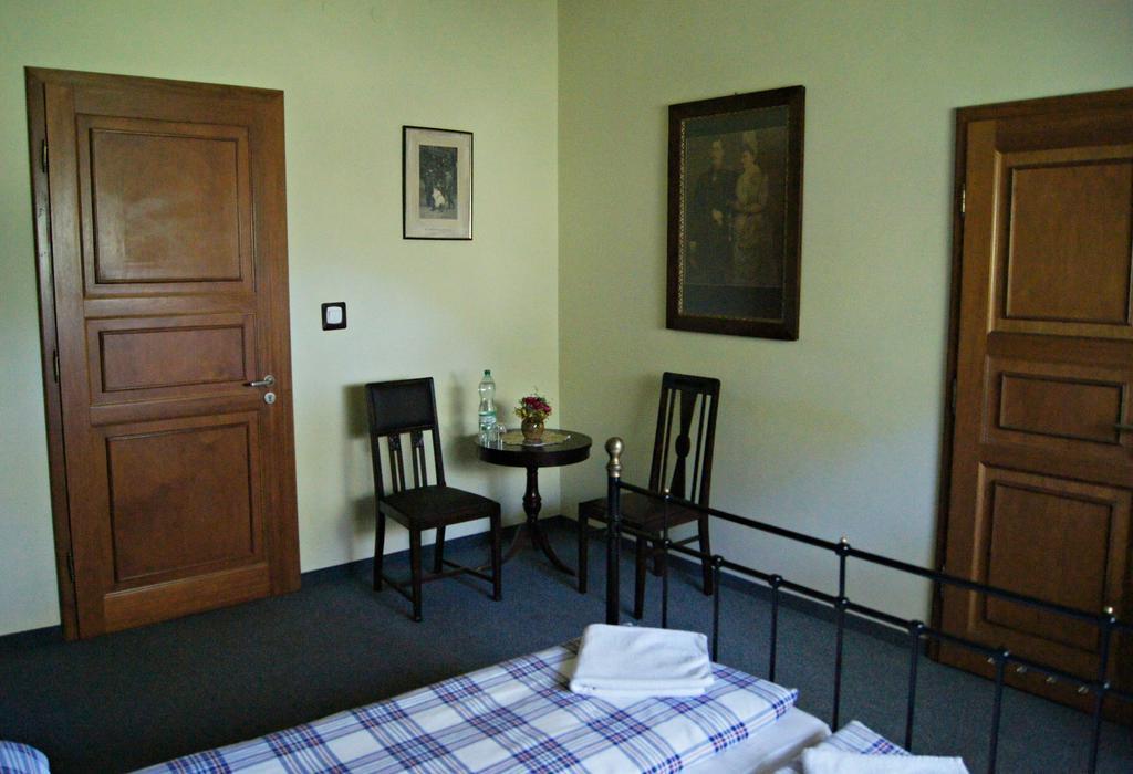 Dworek Pod Herbem Gądkowice Habitación foto